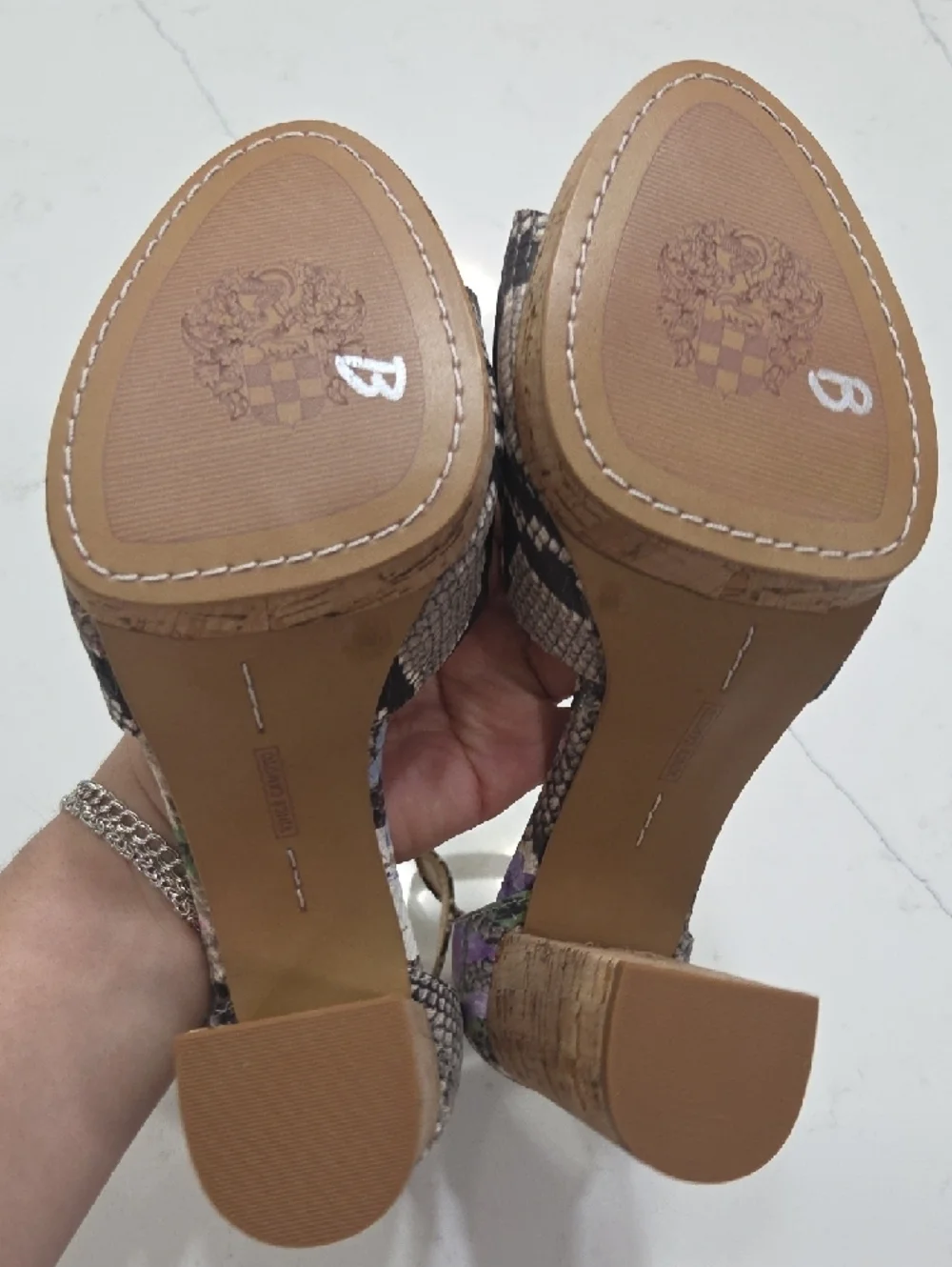 Vince Camuto bold floral